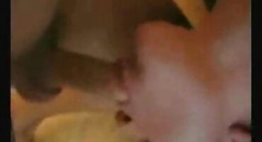 കുരുവി കഴുത കം കൊണ്ട് പെൺകുട്ടി