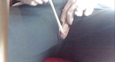 സെക്സിനായി സെക്സിനായി ഗ്ലാസുകൾ, മുടി സ്ലിറ്റിൽ കം അനുവദിക്കുക