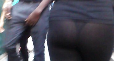 ടെന്നീസ് കളിക്കാരൻ പരുക്കൻ കാമുകി കിടക്കയിൽ കാമുകി