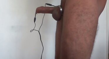 ബ്ലാങ്കറ്റ് മുലക്കണ്ണ് ഒരു കറുത്ത മനുഷ്യന് ഗുൽ സെക്സിനായി നൽകുന്നു