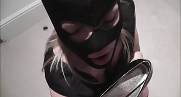 മൂന്ന് കറുത്ത പുരുഷന്മാർ നായിന്റെ മോന്റെ എല്ലാ ജ്യൂസും വലിച്ചെറിഞ്ഞു