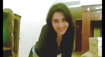 കിടപ്പുമുറിയിൽ യുവതി കോഴിക്കോട് ചാടി