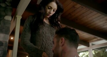 തുഗ്ലക്കില് രണ്ട് പോലീസുകാര് പെണ്കുട്ടികളെ തല്ലിക്കൊന്നു