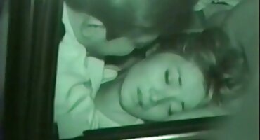 ടിങ്കിങ്ക് ഓൺ ക്യാം അനുസരണമുള്ള പെൺകുട്ടി