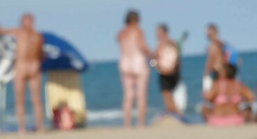 സുന്ദരിയായ ബ്രൗണിസം ഏഴാം സ്വർഗ്ഗത്തിലേക്ക് അവളെ കൊണ്ടുപോകുന്ന സെക്സ് ആസ്വദിക്കുന്നു