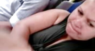 കളിപ്പാട്ടങ്ങളുമായി പാന്റീസിൽ ഹോട്ട്