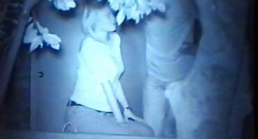 ബ്രൂണെറ്റുകളുമായി ഇന്റര്നാഷണല് സൗഹൃദം സെക്സ്