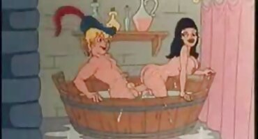 പങ്കാളിയുടെ ലിംഗത്തിൽ ഇരിക്കുന്ന സ്കർട്ട് കഴുത