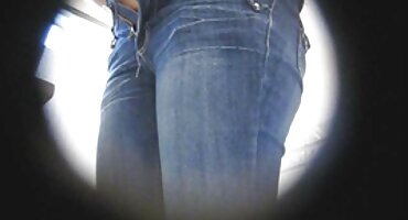 സ്മാർട്ട് ഗയ് സുഹൃത്തുക്കളുമായി ഒരു ബ്ലൊംദെക്സ്