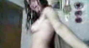 ബസ്റ്റി ബ്ലൊഗ് തൃപ്തിപ്പെടുത്തുന്നു അവളുടെ കാമുകൻ