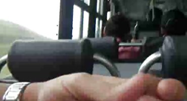 കലാകാരൻ ഒരു പ്രതിഭാശാലിയായ വേശ്യയ്ക്ക് സന്തോഷം നൽകാൻ കഴിഞ്ഞു