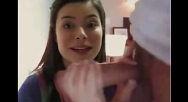 സ്ലിം സ്വർണനിറം loves sex ശേഷം sports