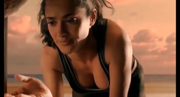 ടിങ്കിങ്ക് രണ്ടു കെട്ടി കാമുകി രതിമൂർച്ഛ കൊണ്ടുവന്നു