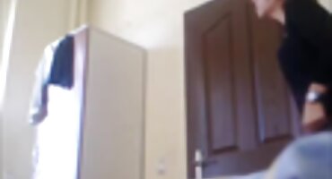 രണ്ട് സുന്ദരിമാരെ ഫുട്ബോൾ കളിക്കാരുടെ കൂട്ടത്തിൽ പിടികൂടി പൂർണമായും മോചിപ്പിച്ചു