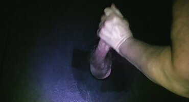 യംഗ് സ്വെറ്ററുകൾ നാലുപേരും ഒരു കട്ടിലിൽ ഫക്കിംഗ് ആസ്വദിക്കുക