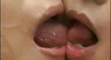 ഒരു സ്കോപാറ്റയിലെ സ്ത്രീകൾ