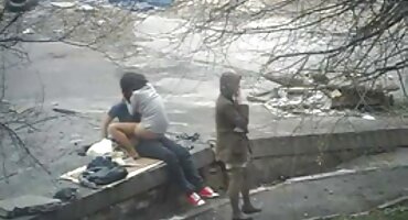 ലാറ്റക്സ് സ്ത്രീകൾ സ്ട്രാപ്പോൺ കണ്ണുനീർ പുരുഷന്മാർ കഴുത