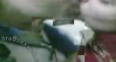 ഒരു മെലിഞ്ഞ പെണ്കുട്ടിയുടെ സ്വയംഭോഗം