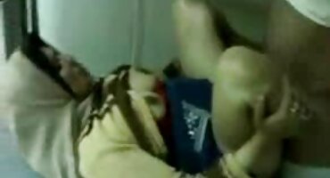 ചങ്ങാതിമാർ രണ്ടു കാമുകിമാർ ഫക്ക് അവരെ ഒരു ഇരട്ട നുഴഞ്ഞുകയറ്റം നൽകുക