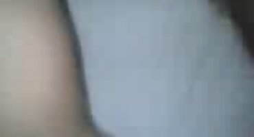 കാറിൽ ദമ്പതികൾ വികാരാധീനനായ സെക്സ്