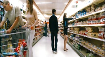 ഭർത്താവിന് താൽപര്യമില്ലാത്തപ്പോൾ, നിങ്ങൾക്ക് ഒരു ഗാംഗ്ബാംഗ് ഹുക്ക് ചെയ്യാം